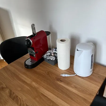 Jasmine * אינטרלאקן